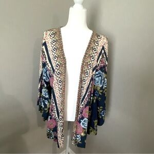 ANGIE | Navy Floral Kimono size M